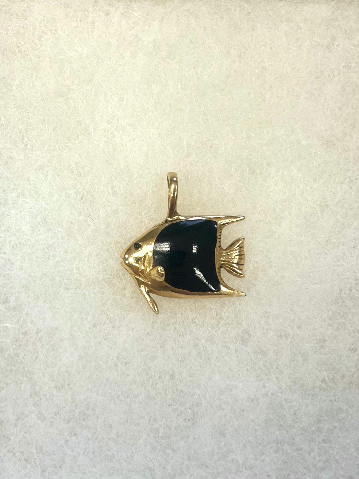 Estate 14k Yellow Gold Onyx Fish Pendant 3.7 Grams