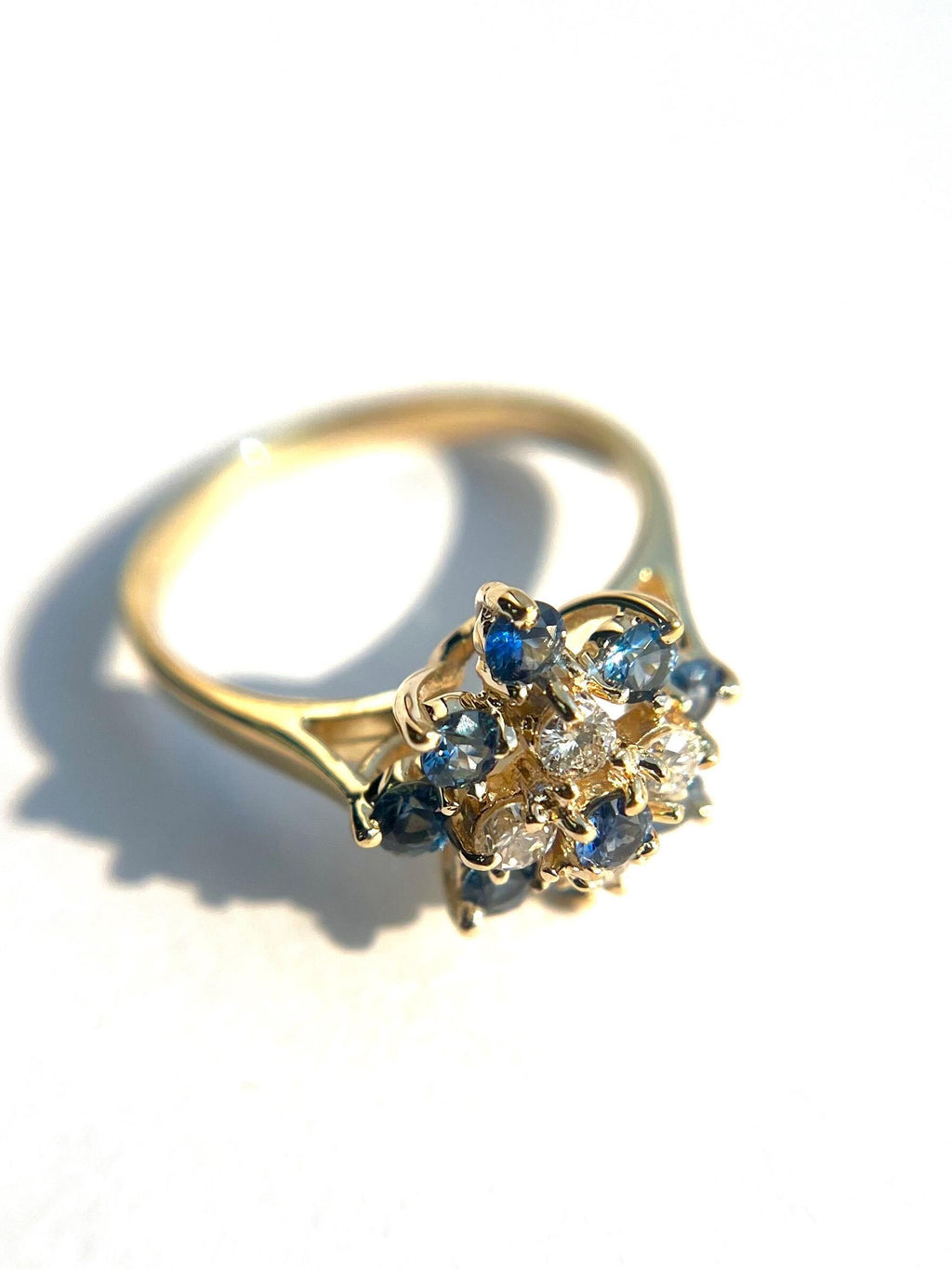 14k Yellow Gold Sapphire and Diamond Ring Size 7.5 Band